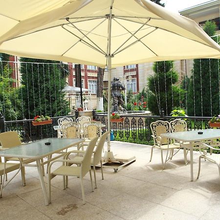 Deluxe Hotel Гянджа Екстер'єр фото