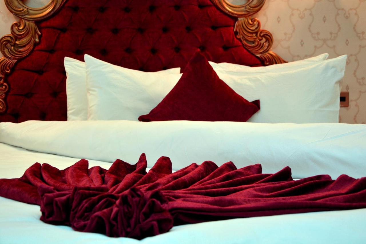 Deluxe Hotel Гянджа Екстер'єр фото