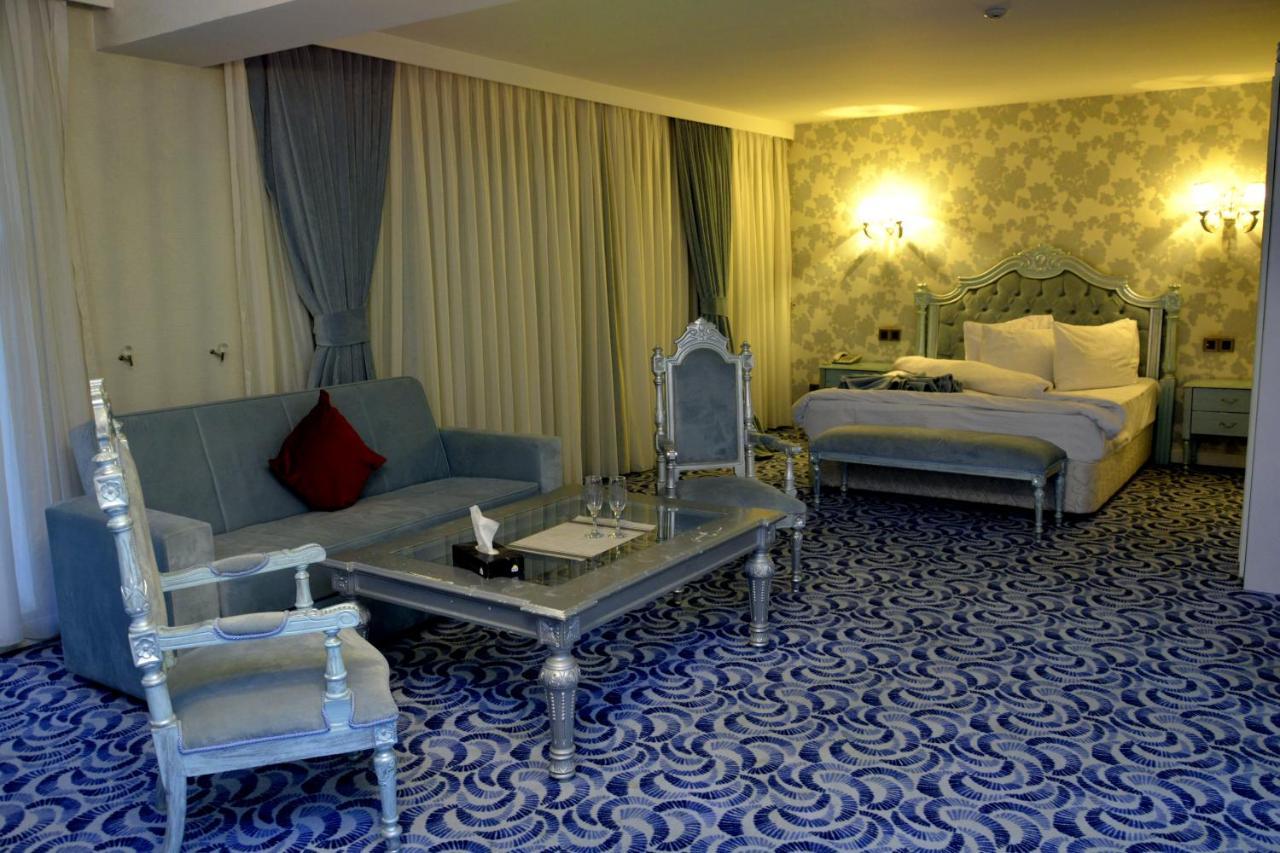 Deluxe Hotel Гянджа Екстер'єр фото