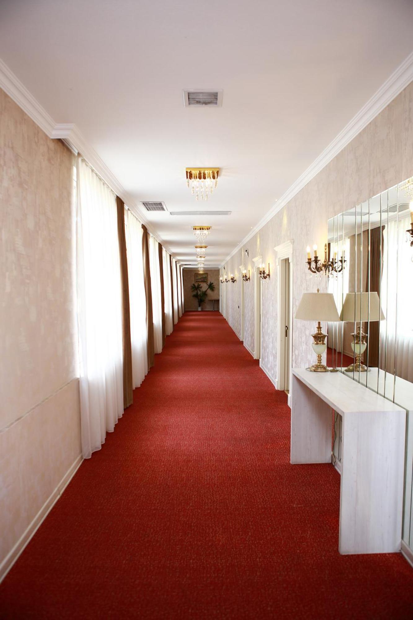 Deluxe Hotel Гянджа Екстер'єр фото