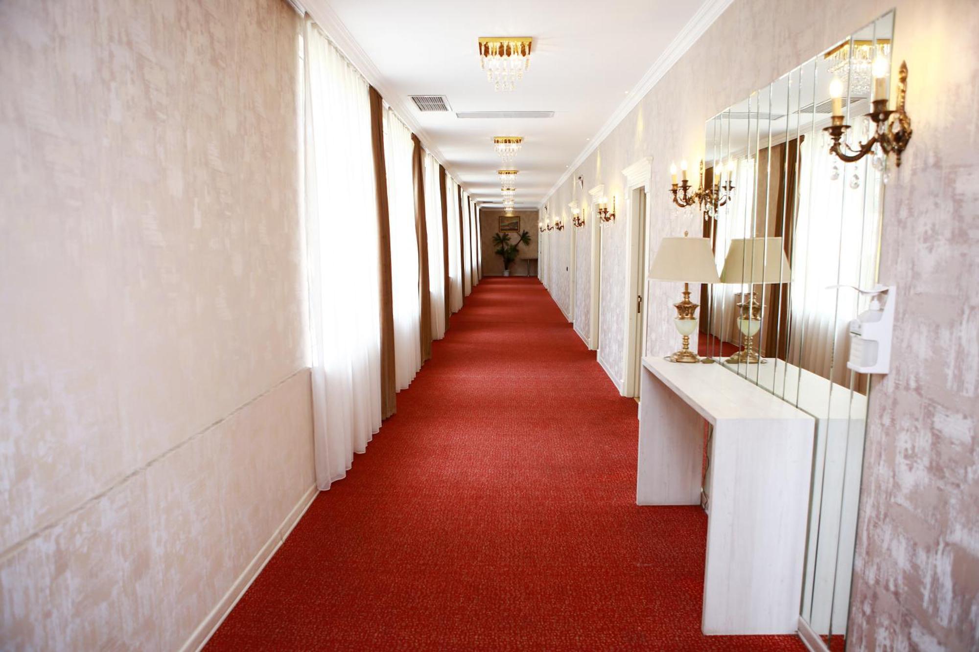 Deluxe Hotel Гянджа Екстер'єр фото