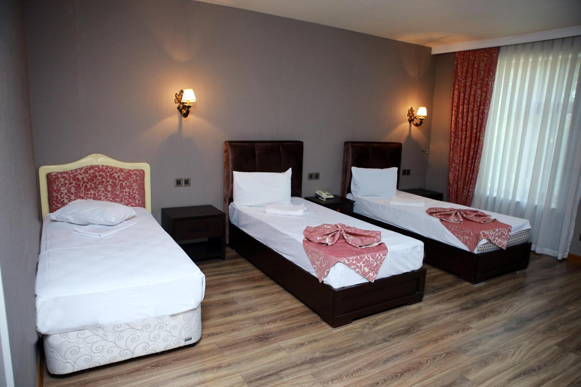 Deluxe Hotel Гянджа Екстер'єр фото