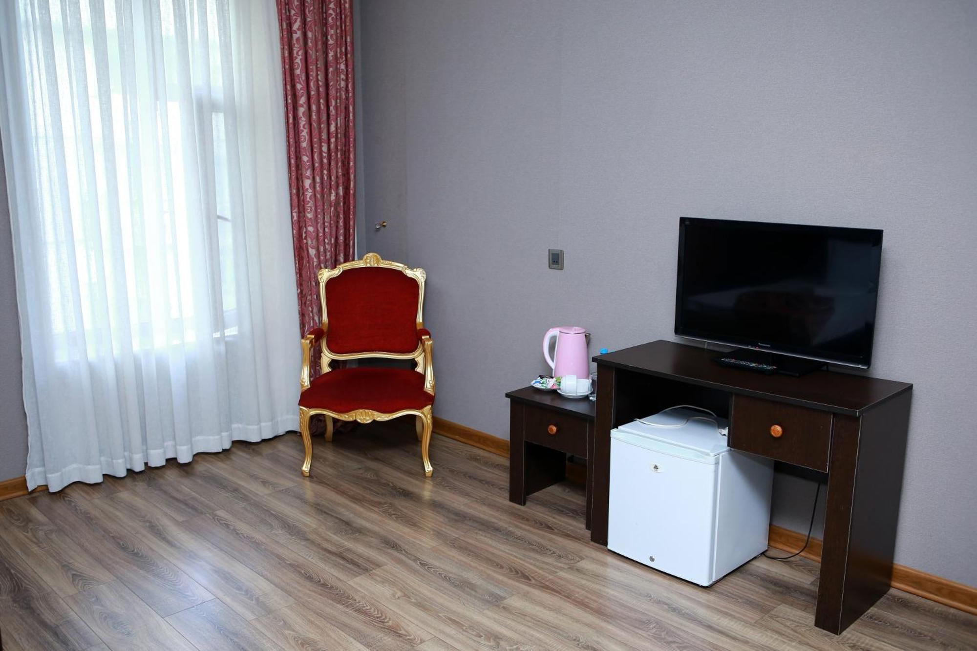 Deluxe Hotel Гянджа Екстер'єр фото