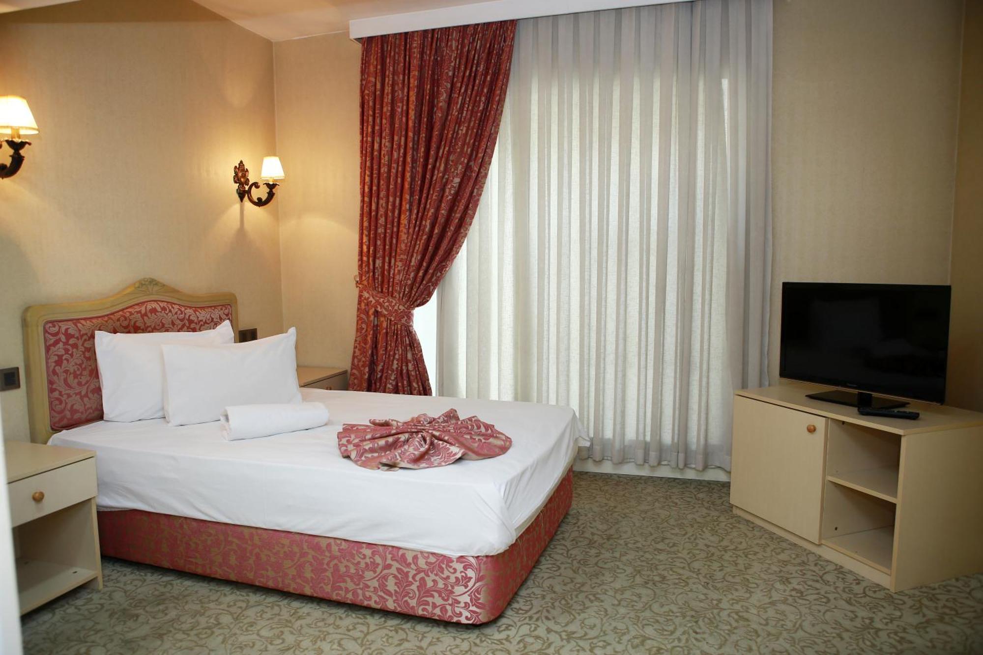 Deluxe Hotel Гянджа Екстер'єр фото
