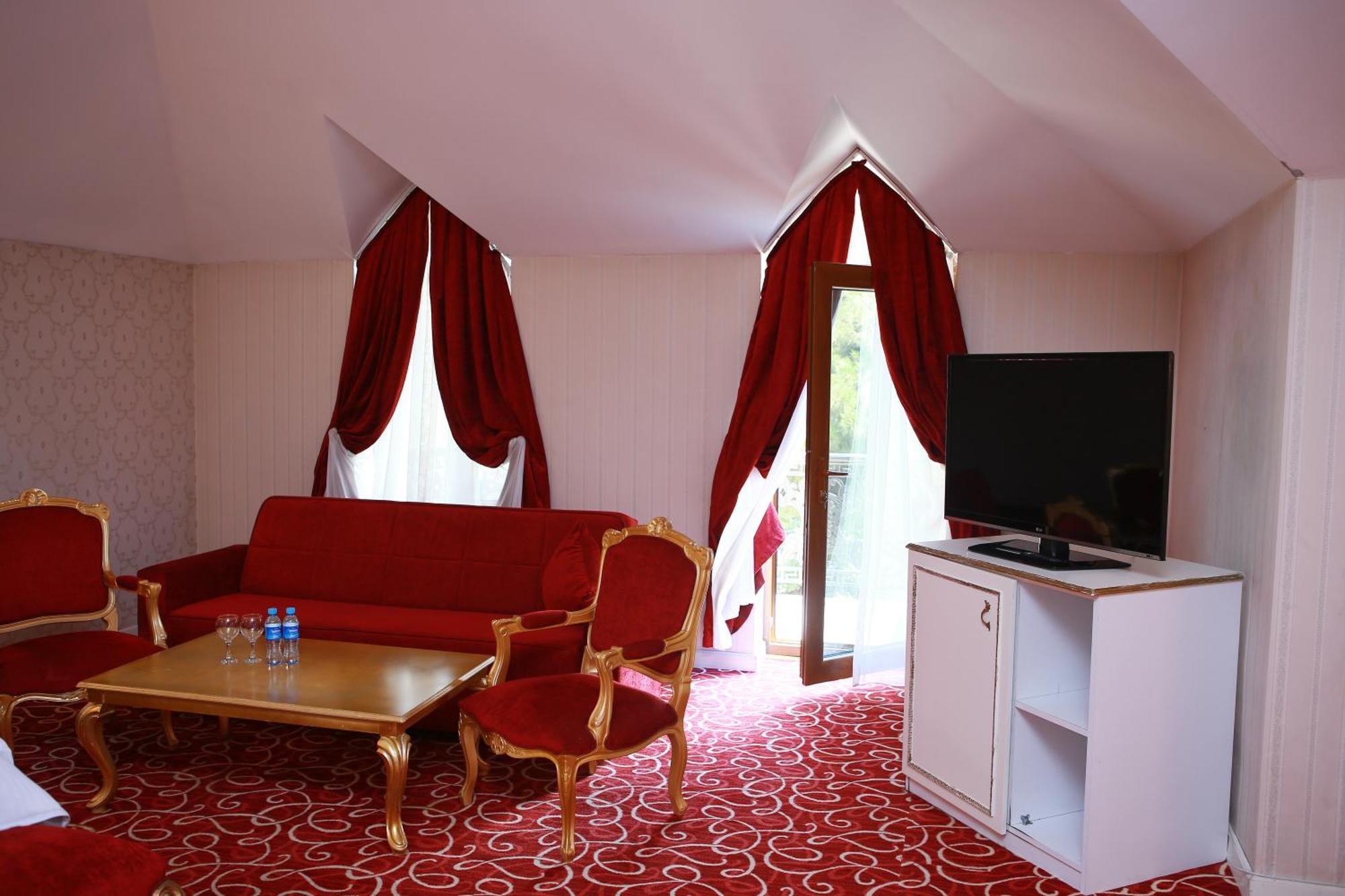Deluxe Hotel Гянджа Екстер'єр фото